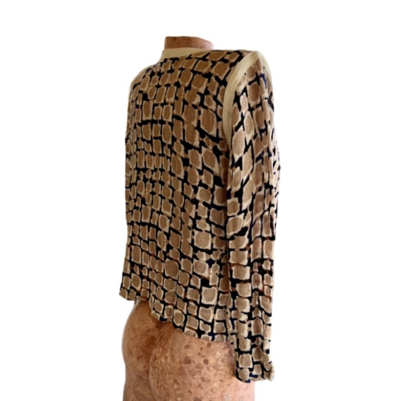 Nic + Zoe Time Abstract Square Navy/Cream Pattern Print Shrug Size L - Picture 4 of 5